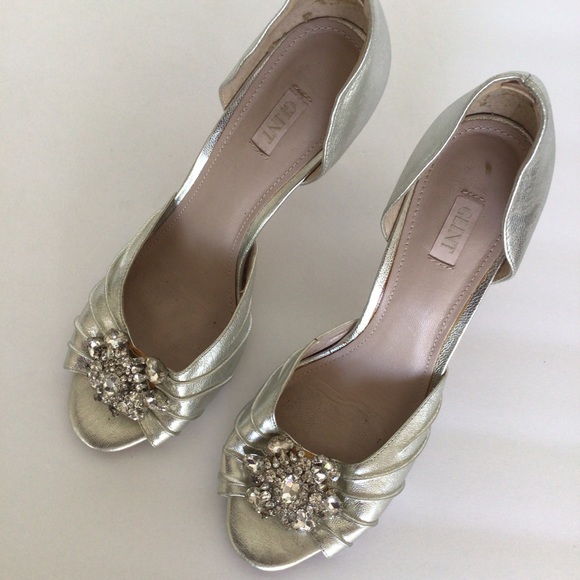 NORDSTROM GLINT SILVER WEDDING HEELS SIZE 9.5 - Picture 8 of 13